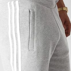 De gros 🎉 Short Jogging Bandes Brodées 3 Stripes DH5803 Gris Chiné de Adidas Originals 🛒 -Pas Cher adidas Magasin adidas 144993 DH5803 TPDT 20210507T100009 05