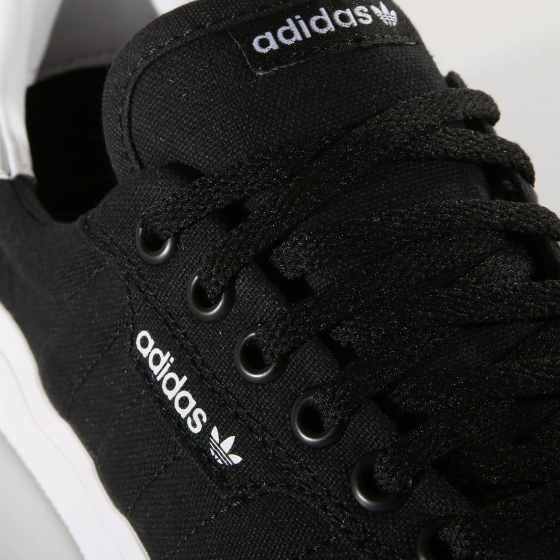 Sortie 😍 Baskets 3MC Vulc B22706 Footwear White Core Black de Adidas Originals 🔔 6 Sortie 😍 Baskets 3MC Vulc B22706 Footwear White Core Black de Adidas Originals 🔔 – Image 4