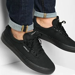 Meilleure vente 😍 Baskets 3MC B22713 Core Black Grey Two de Adidas Originals ✔️