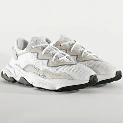 Grosses soldes ❤️ Baskets Ozweego EE6464 Footwear White Core Black de Adidas Originals 🎁 12 Grosses soldes ❤️ Baskets Ozweego EE6464 Footwear White Core Black de Adidas Originals 🎁 -Pas Cher adidas Magasin adidas 201489 EE6464 20191023T154848 01