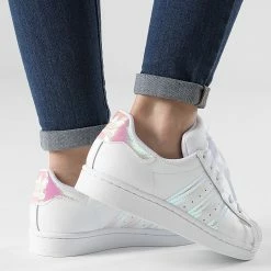 Bon marché 💯 Baskets Femme Superstar FV3139 Footwear White Iridescent de Adidas Originals 🎁 -Pas Cher adidas Magasin adidas 244602 FV3139 20210608T152453 05