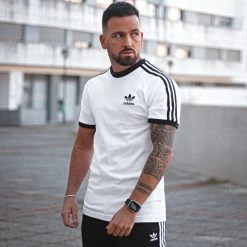 Meilleure affaire 👍 Tee 👕 Shirt A Bandes 3 Stripes GN3494 Blanc de Adidas Originals 👏 13 Meilleure affaire 👍 Tee 👕 Shirt A Bandes 3 Stripes GN3494 Blanc de Adidas Originals 👏 -Pas Cher adidas Magasin adidas 247420 GN3494 TPDT 20211214T081820 08