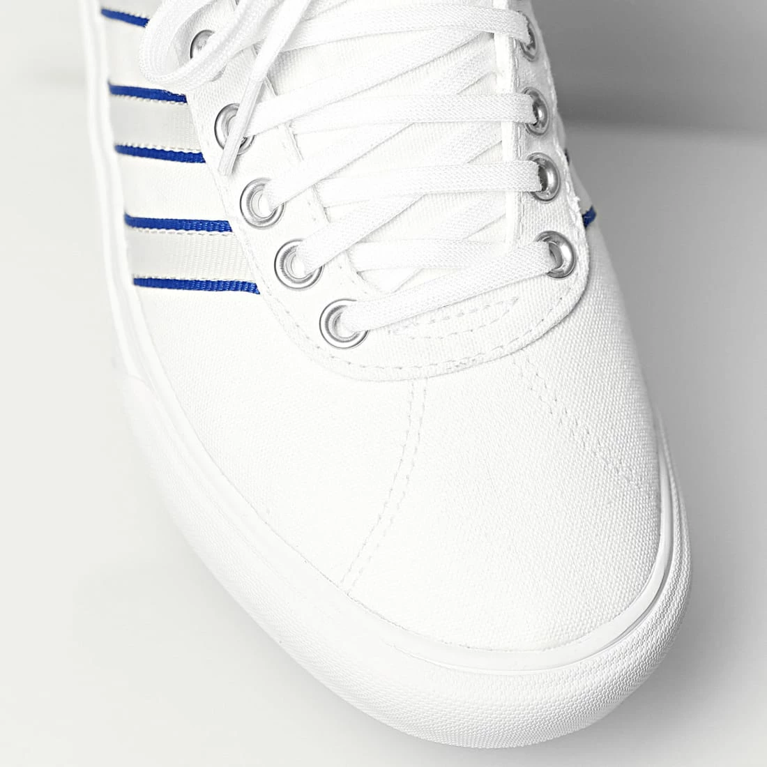 Top 10 🥰 Baskets Delpala FV0639 Footwear White Scarlet Royal Blue de Adidas Originals 💯 5 Top 10 🥰 Baskets Delpala FV0639 Footwear White Scarlet Royal Blue de Adidas Originals 💯 – Image 3