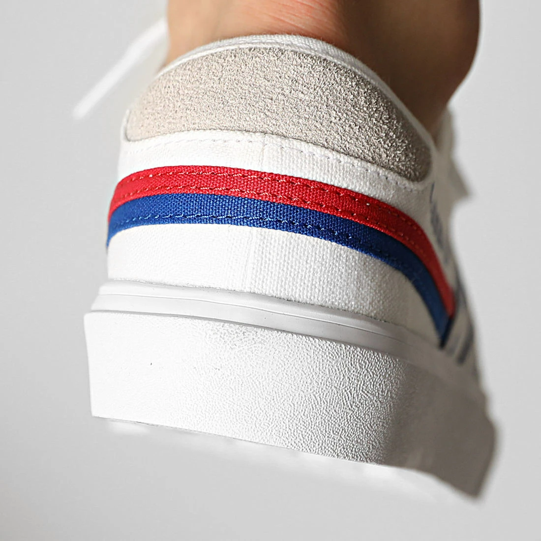 Top 10 🥰 Baskets Delpala FV0639 Footwear White Scarlet Royal Blue de Adidas Originals 💯 6 Top 10 🥰 Baskets Delpala FV0639 Footwear White Scarlet Royal Blue de Adidas Originals 💯 – Image 4