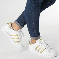 De gros 🔔 Baskets Femme Superstar FX7483 Footwear White Gold Metallic de Adidas Originals 🥰 -Pas Cher adidas Magasin adidas 249041 FX7483 20210723T152059 03