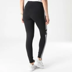 Le moins cher 🥰 Legging Femme A Bandes Trefoil DV2636 Noir de Adidas Originals 🤩 11 Le moins cher 🥰 Legging Femme A Bandes Trefoil DV2636 Noir de Adidas Originals 🤩 -Pas Cher adidas Magasin adidas 251271 DV2636 BIS 20210309T120055 04