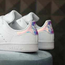 Le moins cher 💯 Baskets Femme Stan Smith FX7521 Footwear White Silver Metallic de Adidas Originals 😍 13 Le moins cher 💯 Baskets Femme Stan Smith FX7521 Footwear White Silver Metallic de Adidas Originals 😍 -Pas Cher adidas Magasin adidas 258895 FX7521 20210402T135650 06