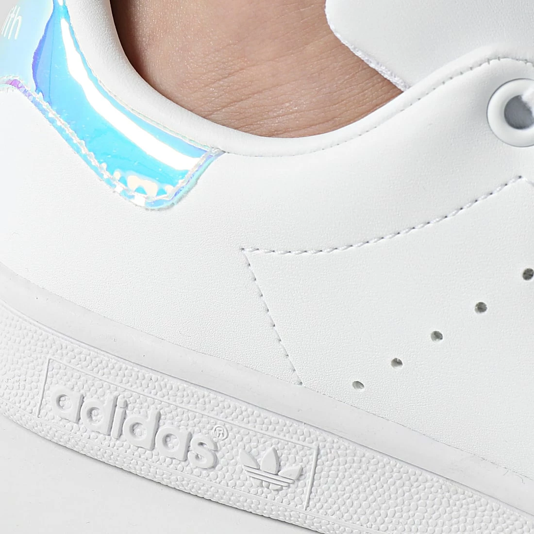 Le moins cher 💯 Baskets Femme Stan Smith FX7521 Footwear White Silver Metallic de Adidas Originals 😍 4 Le moins cher 💯 Baskets Femme Stan Smith FX7521 Footwear White Silver Metallic de Adidas Originals 😍 – Image 2