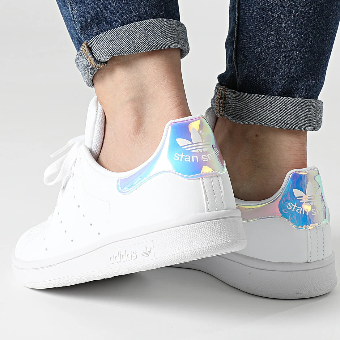 Le moins cher 💯 Baskets Femme Stan Smith FX7521 Footwear White Silver Metallic de Adidas Originals 😍 7 Le moins cher 💯 Baskets Femme Stan Smith FX7521 Footwear White Silver Metallic de Adidas Originals 😍 – Image 5