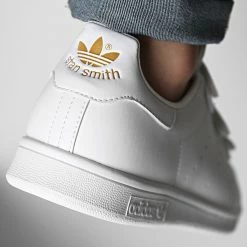 Meilleure vente 🛒 Baskets Stan Smith CF FX5508 Cloud White Gold Metallic de Adidas Originals 🧨 -Pas Cher adidas Magasin adidas 260278 FX5508 20220211T160017 04