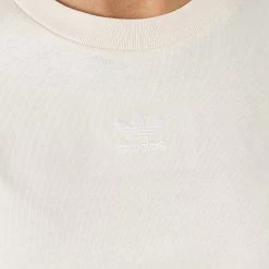 Sortie ⭐ Tee 👚 Shirt Crop Femme H37880 Beige de Adidas Originals 😀 -Pas Cher adidas Magasin adidas 267523 H37880 20210603T122945 02