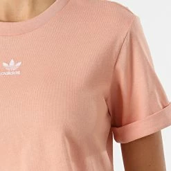 Offres 😍 Tee 👚 Shirt Crop Femme H37883 Saumon de Adidas Originals 🧨 11 Offres 😍 Tee 👚 Shirt Crop Femme H37883 Saumon de Adidas Originals 🧨 -Pas Cher adidas Magasin adidas 267541 H37883 20210603T122838 04