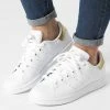 Les meilleures critiques de 👏 Baskets Femme Stan Smith G58184 Cloud White Gold Metallic de Adidas Originals ❤️ -Pas Cher adidas Magasin adidas 270952 G58184 20210621T140938 01