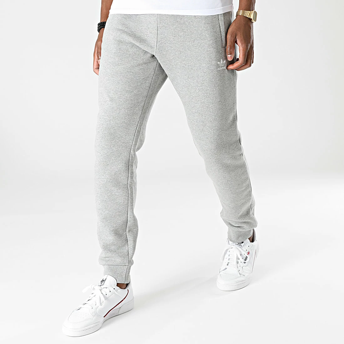 Offres ⌛ Pantalon Jogging Essentials H34659 Gris Chiné de Adidas Originals ❤️ 3 Offres ⌛ Pantalon Jogging Essentials H34659 Gris Chiné de Adidas Originals ❤️