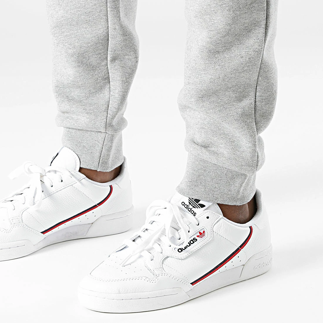 Offres ⌛ Pantalon Jogging Essentials H34659 Gris Chiné de Adidas Originals ❤️ 6 Offres ⌛ Pantalon Jogging Essentials H34659 Gris Chiné de Adidas Originals ❤️ – Image 4