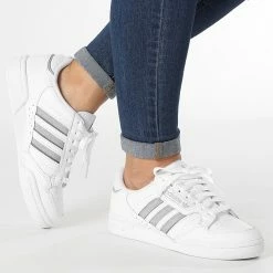 De gros 😍 Baskets Femme Continental 80 S42626 Cloud White Silver Metallic Grey Three de Adidas Originals 😍 -Pas Cher adidas Magasin adidas 272694 S42626 20210723T145328 03