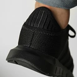 Budget 😍 Baskets Swift Run X FY2116 Core Black de Adidas Originals 😍 12 Budget 😍 Baskets Swift Run X FY2116 Core Black de Adidas Originals 😍 -Pas Cher adidas Magasin adidas 275125 FY2116 20210721T152226 04