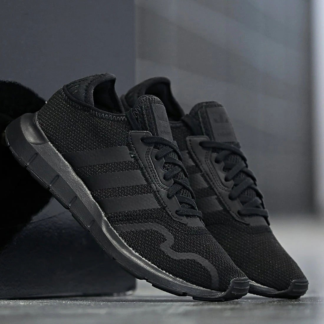 Budget 😍 Baskets Swift Run X FY2116 Core Black de Adidas Originals 😍 8 Budget 😍 Baskets Swift Run X FY2116 Core Black de Adidas Originals 😍 – Image 6