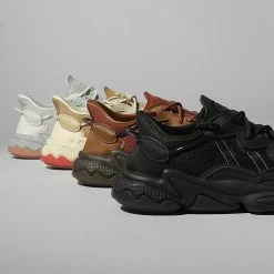 Meilleure affaire 🔔 Baskets Ozweego GX1054 Core Black Bold Blue de Adidas Originals 👍 -Pas Cher adidas Magasin adidas 278337 GX1054 20210818T105223 06