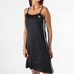 Meilleur prix 😍 Robe Débardeur Femme A Bandes H33694 Noir de Adidas Originals 👏 12 Meilleur prix 😍 Robe Débardeur Femme A Bandes H33694 Noir de Adidas Originals 👏 -Pas Cher adidas Magasin adidas 280381 H33694 20210903T113947 05