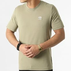 Nouveau 🥰 Tee 👚 Shirt Essential H34629 Vert Kaki de Adidas Originals 🎁 11 Nouveau 🥰 Tee 👚 Shirt Essential H34629 Vert Kaki de Adidas Originals 🎁 -Pas Cher adidas Magasin adidas 290417 H34629 20211217T161258 03