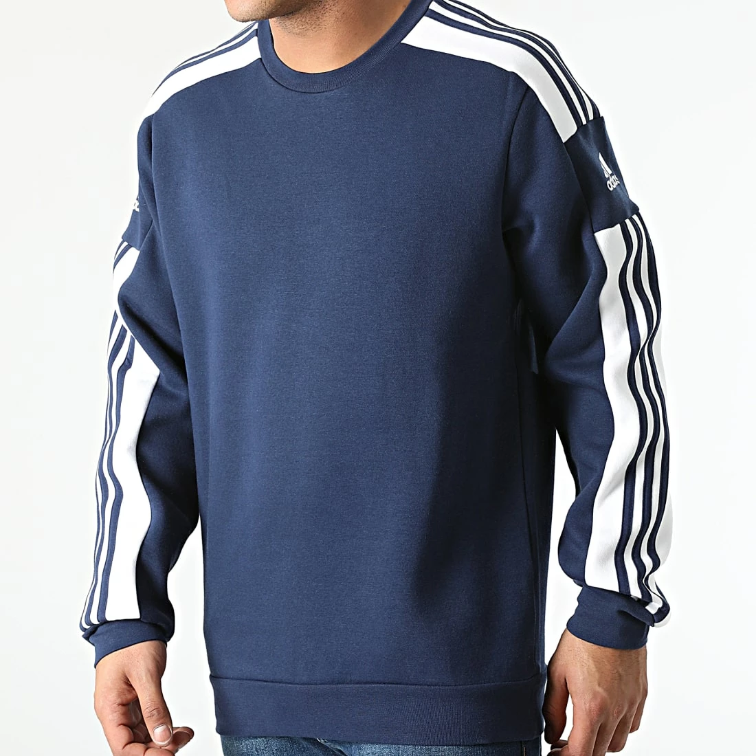Offres ✨ Sweat Crewneck A Bandes GT6639 Bleu Marine de Adidas Performance ⭐ 3 Offres ✨ Sweat Crewneck A Bandes GT6639 Bleu Marine de Adidas Performance ⭐