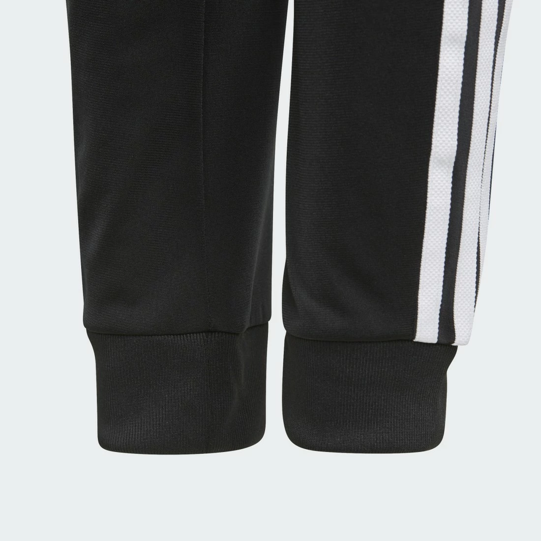 Coupon 🌟 Pantalon Jogging Enfant GN8453 Noir de Adidas Originals 🔔 5 Coupon 🌟 Pantalon Jogging Enfant GN8453 Noir de Adidas Originals 🔔 – Image 3