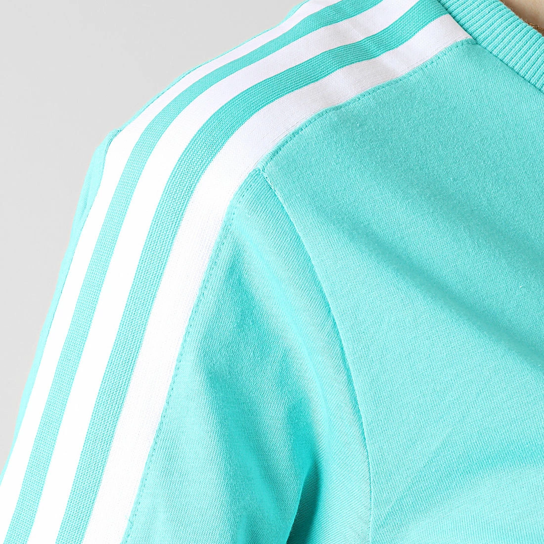 Meilleure affaire 😍 Tee 👕 Shirt Femme A Bandes HF7456 Turquoise de Adidas Originals 🛒 6 Meilleure affaire 😍 Tee 👕 Shirt Femme A Bandes HF7456 Turquoise de Adidas Originals 🛒 – Image 4