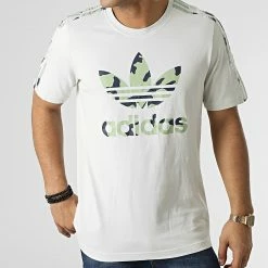 De gros 👏 Tee 👕 Shirt Camo Infill HF4889 Beige Camouflage de Adidas Originals ✨ -Pas Cher adidas Magasin adidas 293773 HF4889 20211202T154619 05