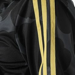 Grosses soldes ✨ Veste Zippée Femme A Bandes Marimekko Firebird H20410 Noir Gris Doré de Adidas Originals 😍 11 Grosses soldes ✨ Veste Zippée Femme A Bandes Marimekko Firebird H20410 Noir Gris Doré de Adidas Originals 😍 -Pas Cher adidas Magasin adidas 294243 H20410 20211221T161124 04