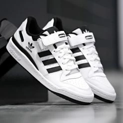 Les meilleures critiques de 🎉 Baskets Forum Low FY7757 Footwear White Core Black de Adidas Originals 🧨 -Pas Cher adidas Magasin adidas 295350 FY7757 20211221T074428 09