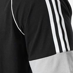 Budget 🥰 Tee 👚 Shirt A Bandes SST HC2088 Noir de Adidas Originals 🔥 -Pas Cher adidas Magasin adidas 297031 HC2088 20220104T161045 04