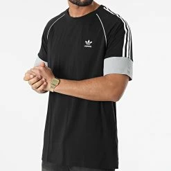 Budget 🥰 Tee 👚 Shirt A Bandes SST HC2088 Noir de Adidas Originals 🔥 -Pas Cher adidas Magasin adidas 297031 HC2088 20220104T161046 05