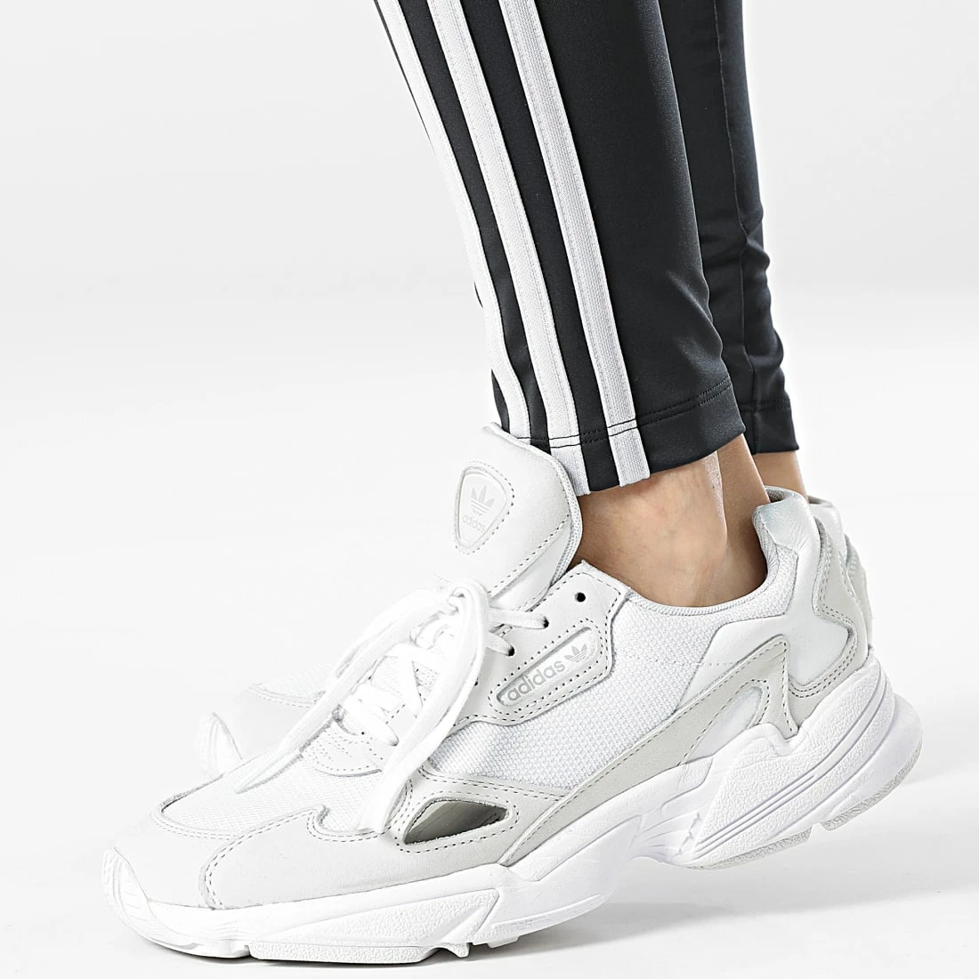 Meilleur prix 🔔 Legging Femme A Bandes HF7536 Noir de Adidas Originals 🥰 7 Meilleur prix 🔔 Legging Femme A Bandes HF7536 Noir de Adidas Originals 🥰 – Image 5