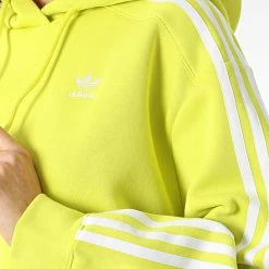 Grosses soldes 🥰 Sweat Capuche Femme Crop A Bandes HC7532 Vert Fluo de Adidas Originals 💯 11 Grosses soldes 🥰 Sweat Capuche Femme Crop A Bandes HC7532 Vert Fluo de Adidas Originals 💯 -Pas Cher adidas Magasin adidas 301525 HC7532 20220204T161508 04