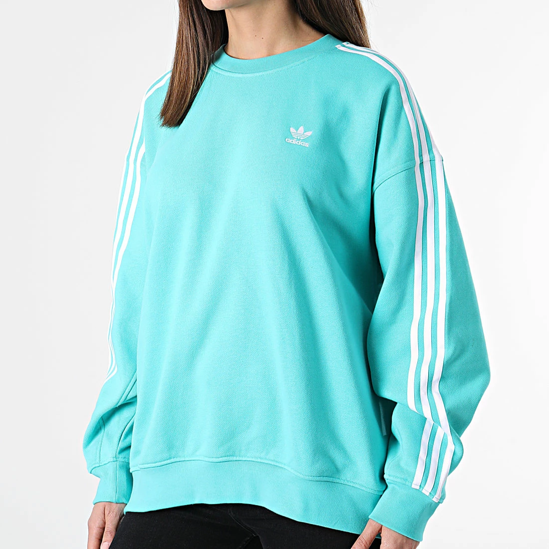 Offres 🧨 Sweat Crewneck Femme A Bandes HB9471 Turquoise de Adidas Originals ✨ 5 Offres 🧨 Sweat Crewneck Femme A Bandes HB9471 Turquoise de Adidas Originals ✨ – Image 3