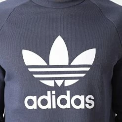 Grosses soldes 🎁 Sweat Crewneck Trefoil HE9490 Bleu Marine de Adidas Originals 🤩 -Pas Cher adidas Magasin adidas 303005 HE9490 20220215T155955 02
