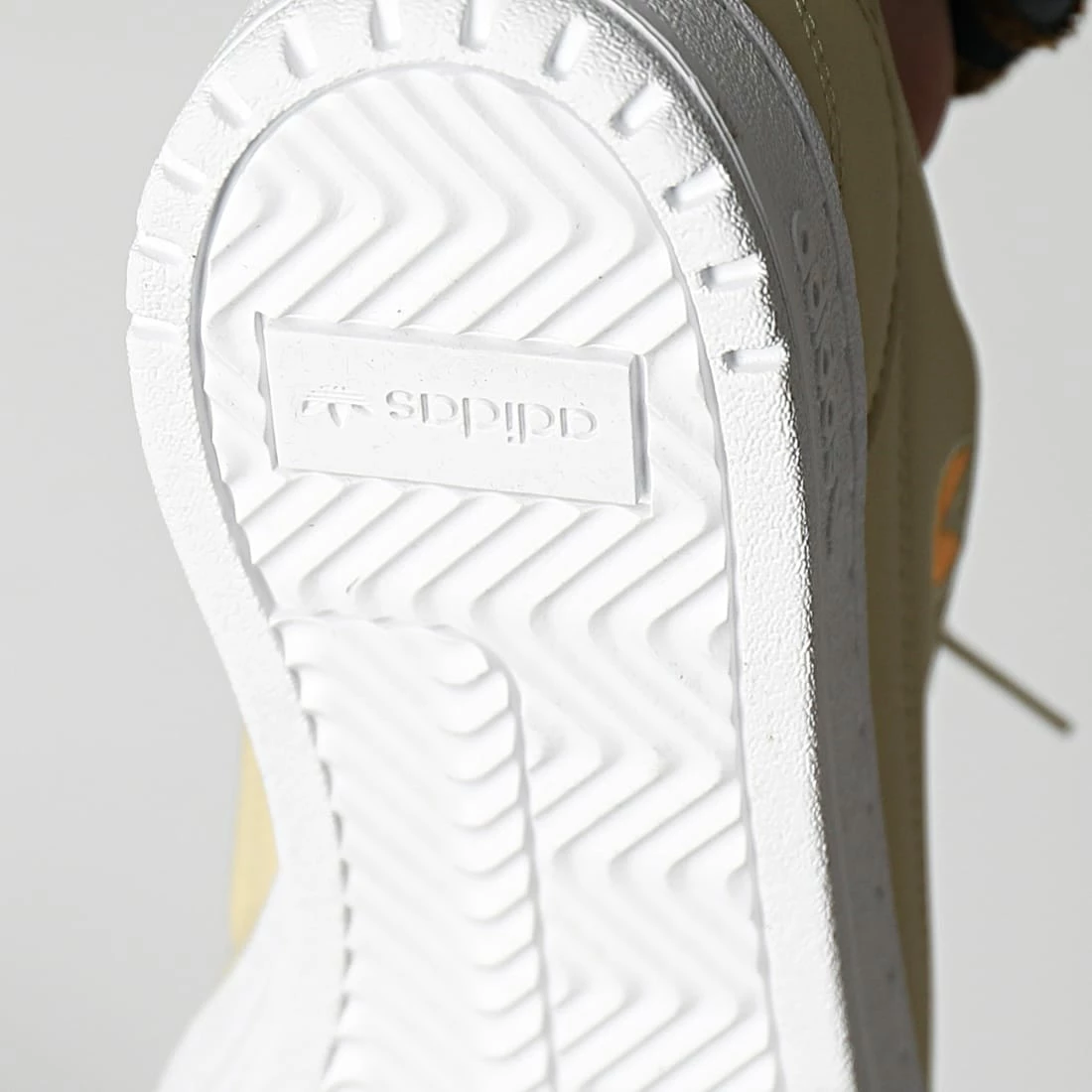 Vente flash ⭐ Baskets NY 90 GY8253 Sand Beige Cloud White de Adidas Originals 🎉 7 Vente flash ⭐ Baskets NY 90 GY8253 Sand Beige Cloud White de Adidas Originals 🎉 – Image 5