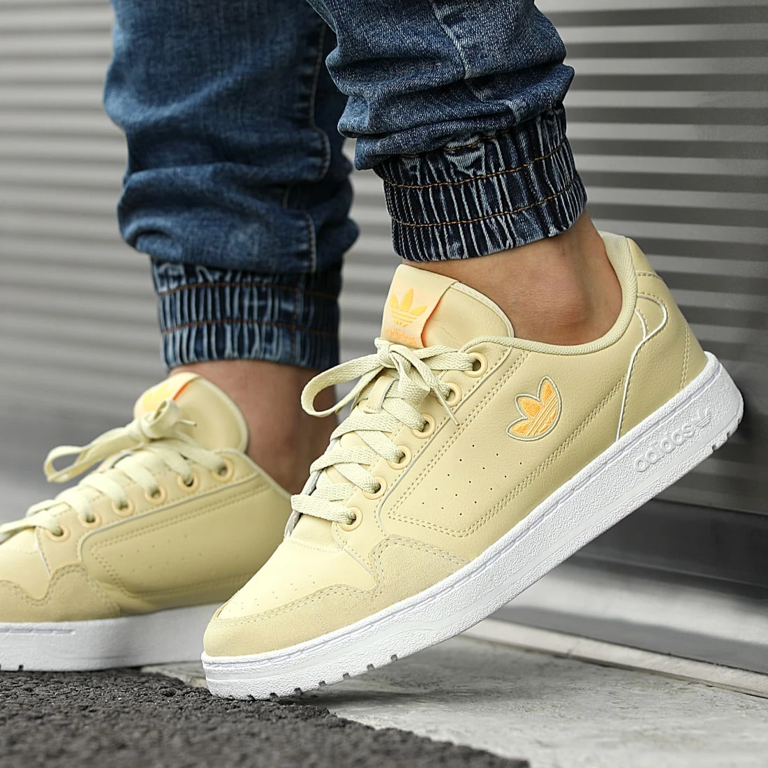 Vente flash ⭐ Baskets NY 90 GY8253 Sand Beige Cloud White de Adidas Originals 🎉 8 Vente flash ⭐ Baskets NY 90 GY8253 Sand Beige Cloud White de Adidas Originals 🎉 – Image 6