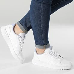 Meilleur prix 😍 Baskets Femme NY 90 GY8258 Cloud White Dusty Purple de Adidas Originals ⭐ -Pas Cher adidas Magasin adidas 303107 GY8258 20220228T161025 03