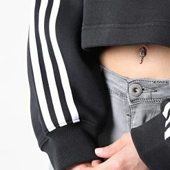 Grosses soldes ⭐ Sweat Capuche Femme Crop HC2016 Noir de Adidas Originals 😍 -Pas Cher adidas Magasin adidas 303881 HC2016 20220223T154747 04