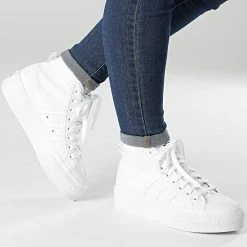 Budget ⌛ Baskets Femme Nizza Platform FY2782 Cloud White de Adidas Originals 🛒 9 Budget ⌛ Baskets Femme Nizza Platform FY2782 Cloud White de Adidas Originals 🛒 -Pas Cher adidas Magasin adidas 303980 FY2782 20220228T160938 03