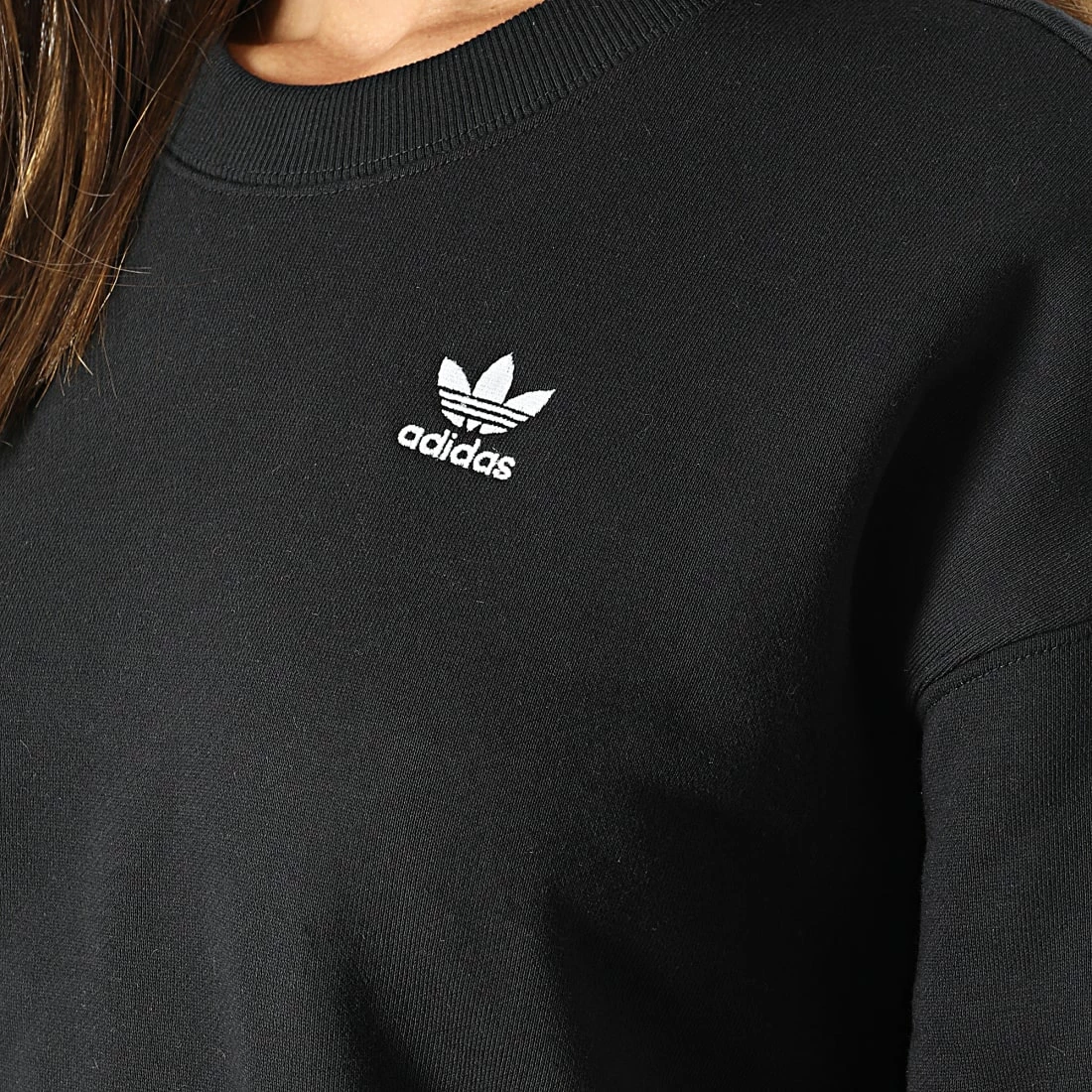 Top 10 🧨 Sweat Crewneck Femme A Bandes HC2064 Noir de Adidas Originals 😍 4 Top 10 🧨 Sweat Crewneck Femme A Bandes HC2064 Noir de Adidas Originals 😍 – Image 2