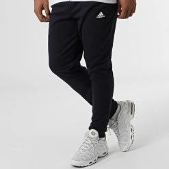 Tout neuf 🥰 Ensemble De Survetement 3 Bars Graph H61134 Blanc Bleu Marine de Adidas Performance 😍 11 Tout neuf 🥰 Ensemble De Survetement 3 Bars Graph H61134 Blanc Bleu Marine de Adidas Performance 😍 -Pas Cher adidas Magasin adidas 309311 H61134 20220524T120335 04
