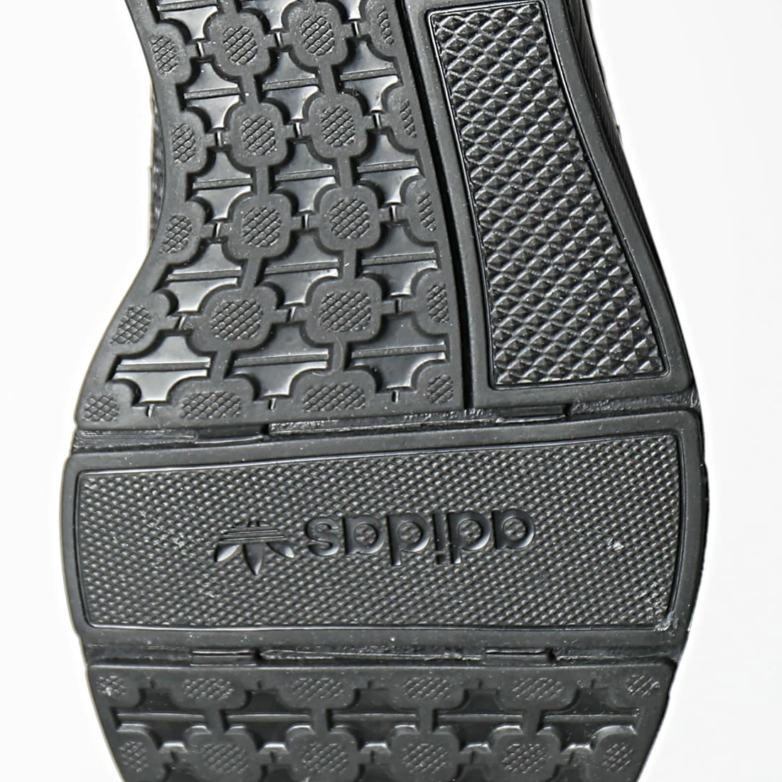 Le moins cher 🛒 Baskets Swift Run 22 GZ3500 Core Black Grey Five de Adidas Originals 💯 7 Le moins cher 🛒 Baskets Swift Run 22 GZ3500 Core Black Grey Five de Adidas Originals 💯 – Image 5