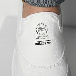 Grosses soldes 🤩 Baskets Nizza RF SlipOn S23725 Cloud White Core Black de Adidas Originals 🥰 -Pas Cher adidas Magasin adidas 311405 S23725 20220325T134538 03