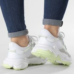 Meilleure vente 👏 Baskets Femme Ozweego GW5622 Cloud White Aluminium Pulsing Lemon de Adidas Originals 👍 -Pas Cher adidas Magasin adidas 311763 GW5622 20220405T153920 04