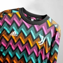 Vente flash 🎉 Sweat Crewneck Juve 21 HB0442 Noir Orange Rose Turquoise de Adidas Performance ⌛ -Pas Cher adidas Magasin adidas 311995 HB0442 20220506T074414 05