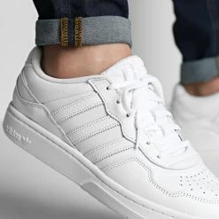 Meilleure affaire 🥰 Baskets Courtic GY3589 Footwear White de Adidas Originals 🥰 -Pas Cher adidas Magasin adidas 312256 GY3589 20220328T161827 06