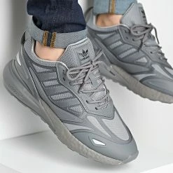 Coupon ⌛ Baskets ZX 2K Boost 2 GZ7742 Grey Three de Adidas Originals 👏